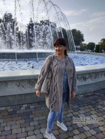 вяжем спицами кардиганы для полных женщин, подборка схем и описание