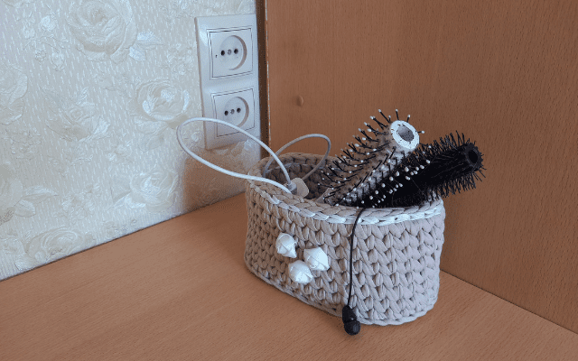 Зачем вязать корзинки из трикотажной пряжи?