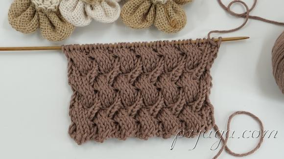 Детальный вид узора «Плетения коил» спицами