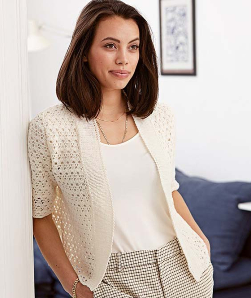 Вязание крючком: модные модели 2025 — 2026 года для женщин с описанием и схемами