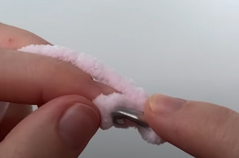 Вязание кошки крючком: схемы и видео для начинающих