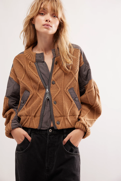 Серия моделей Free People