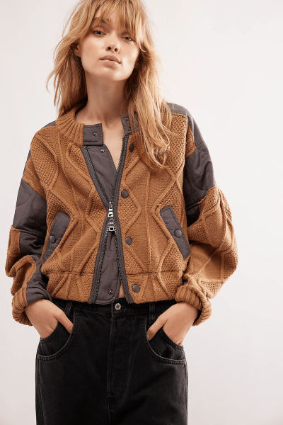Серия моделей Free People